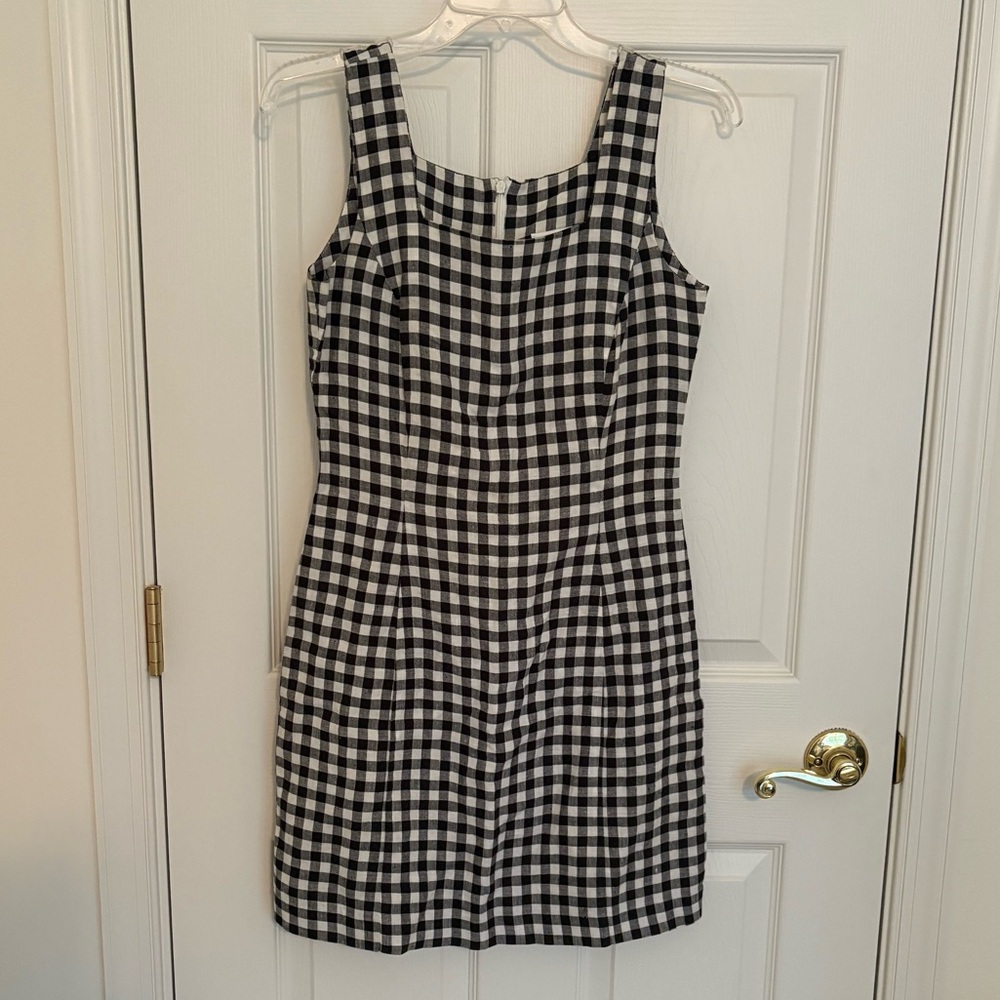 Vintage Laura Ashley Linen Black and White Gingham Mini Dress in Size 4.